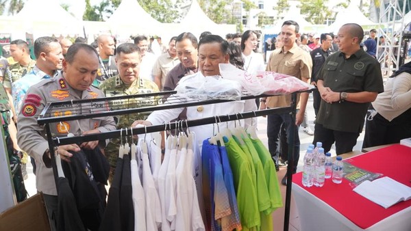 plt-gubernur-riau-sf-hariyanto-menyampaikan-apresiasi-atas-terselenggaranya-riau-bhayangkara-run-2026-1784280211792_169
